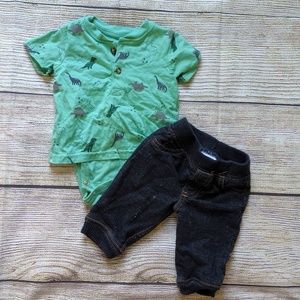 2/$6❤️ Carter's Dinosaur Outfit Set 3 Months Boy